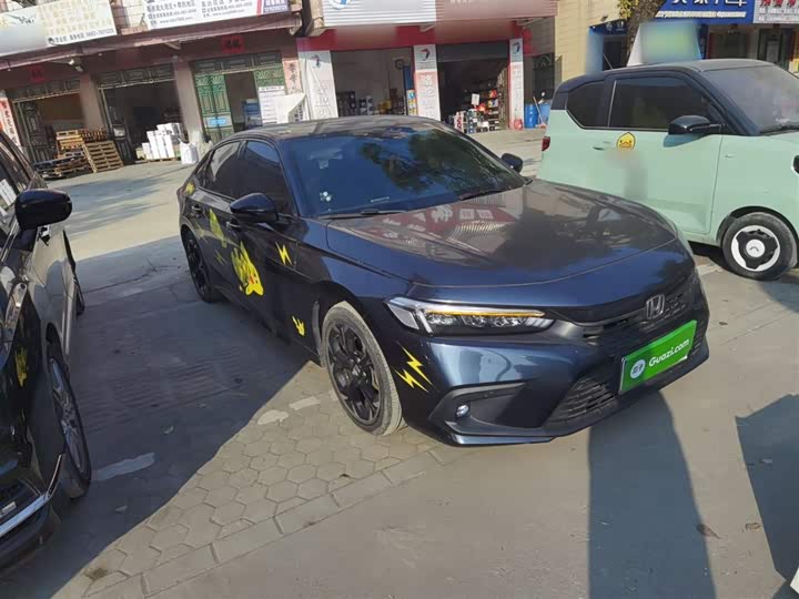 Фото 4 - Honda Civic