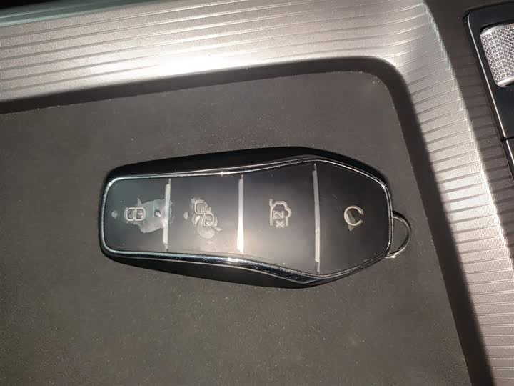 Фото 9 - BYD Han L