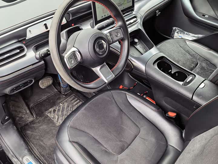 Фото 5 - Smart #1