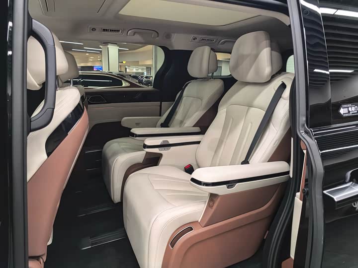 Фото 8 - BYD Xia