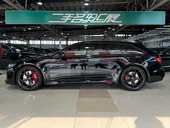 Фото 4 - Audi RS 6