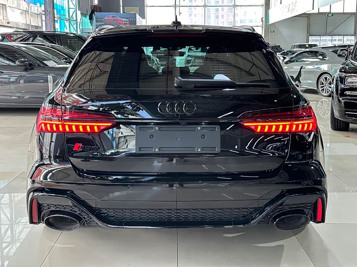 Фото 6 - Audi RS 6