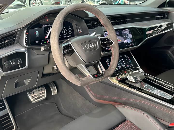 Фото 8 - Audi RS 6