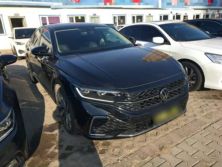 Фото 4 - Volkswagen Passat