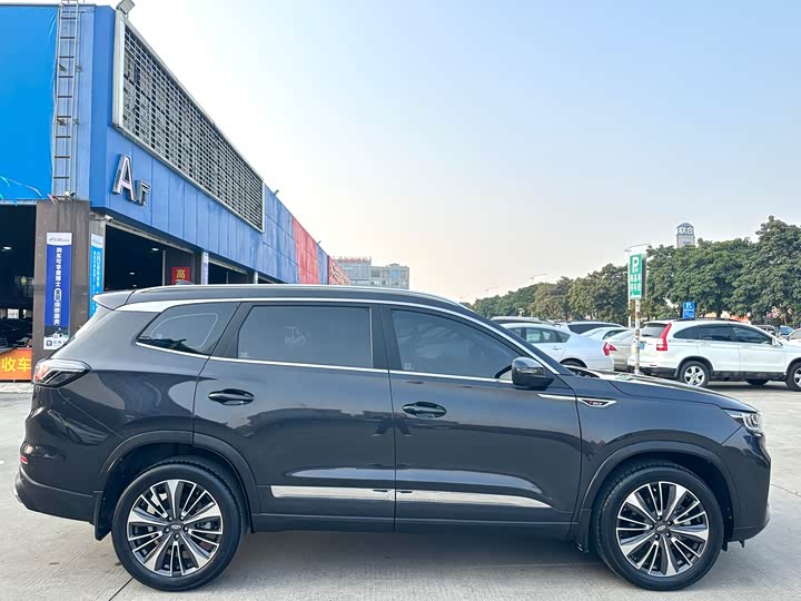Фото 8 - Chery Tiggo 8 Plus