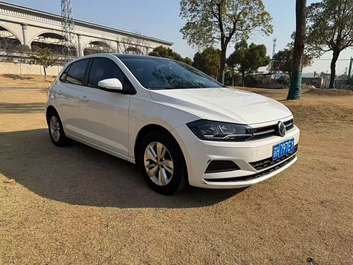 Фото 3 - Volkswagen Polo