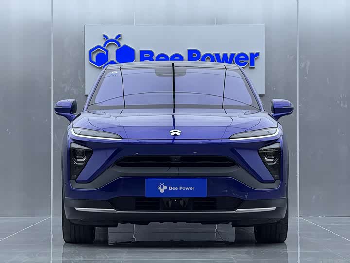 Фото 2 - Nio EC6