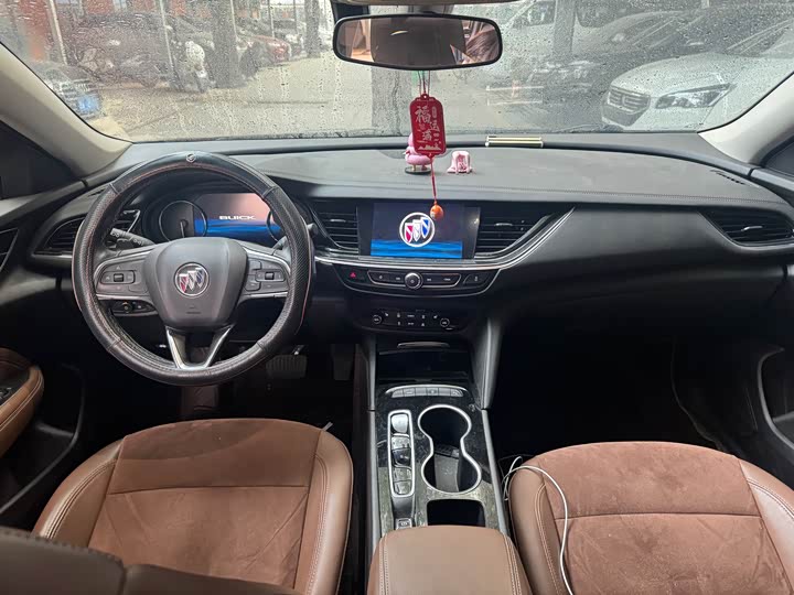 Фото 5 - Buick Regal