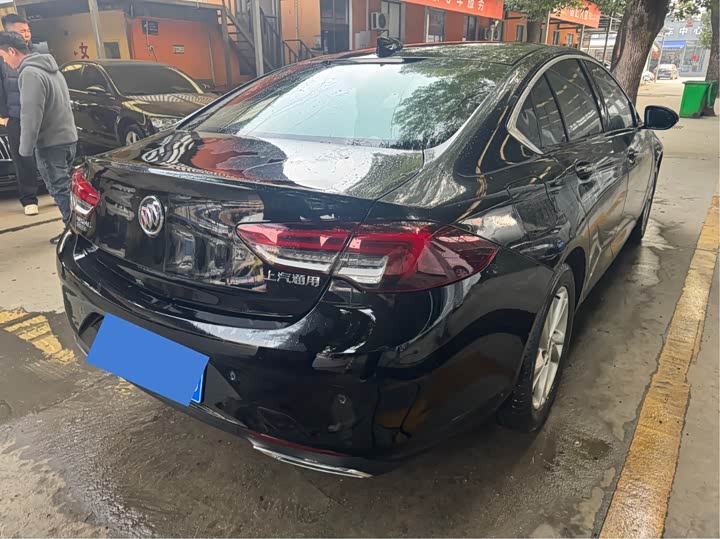 Фото 8 - Buick Regal