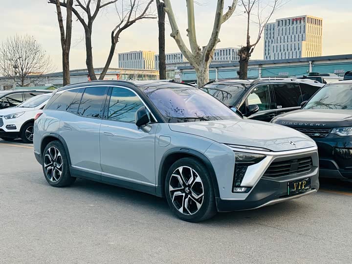 Фото 3 - Nio ES8