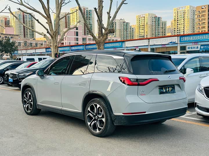 Фото 6 - Nio ES8