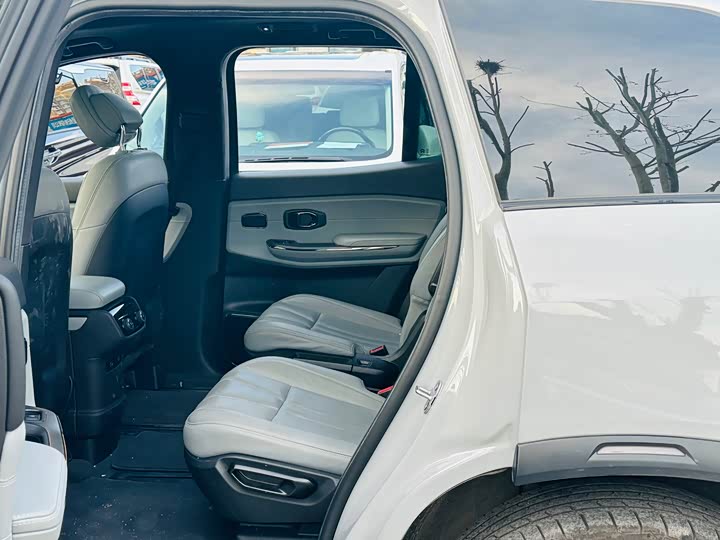 Фото 9 - Nio ES8