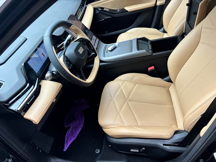 Фото 6 - Geely Galaxy L6