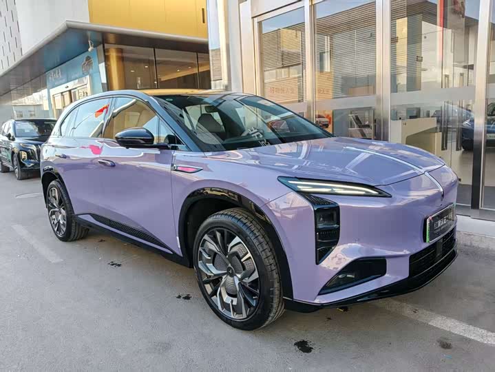 Фото 2 - Hongqi EHS7 (Tiangong 08)