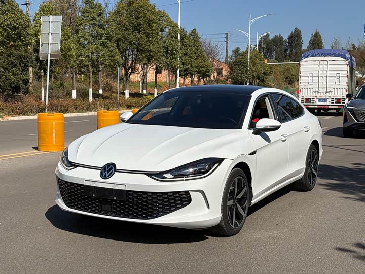 Фото 1 - Volkswagen Lamando L