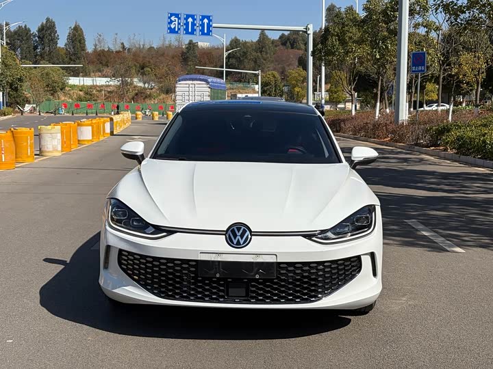 Фото 2 - Volkswagen Lamando L