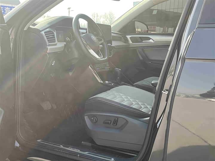 Фото 7 - Volkswagen Tayron