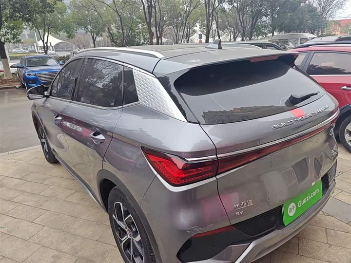 Фото 5 - BYD Yuan Plus