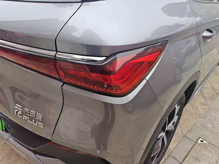 Фото 8 - BYD Yuan Plus