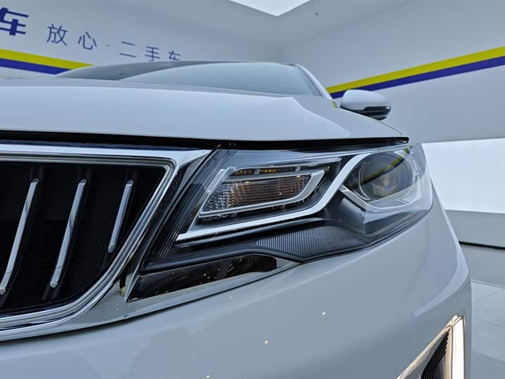 Фото 5 - Geely Emgrand GL