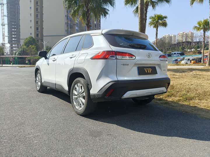 Фото 7 - Toyota Corolla Cross