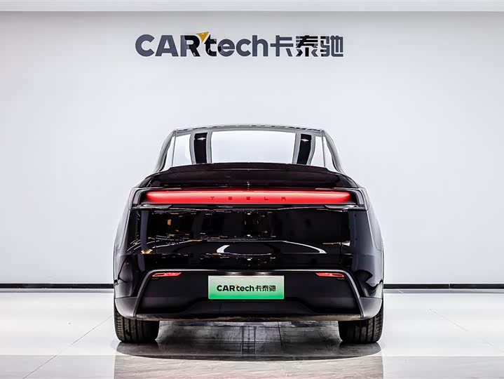 Фото 4 - Tesla Model Y