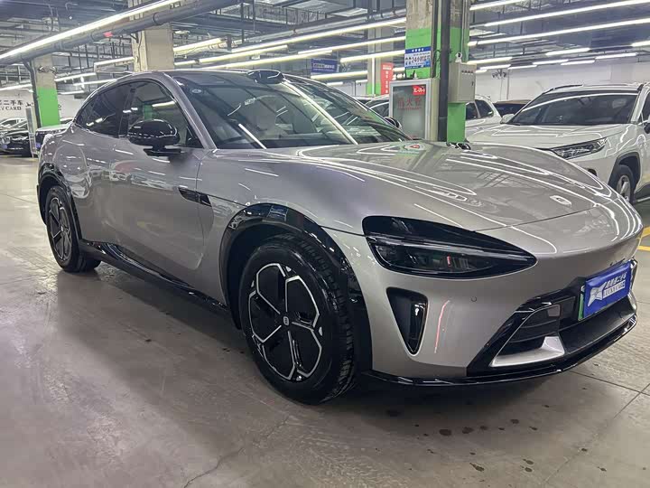 Фото 3 - Xiaomi YU7