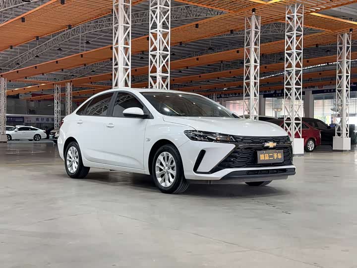 Фото 4 - Chevrolet Monza