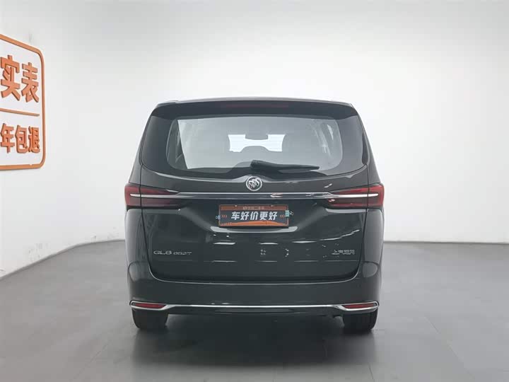 Фото 4 - Buick GL8 ES