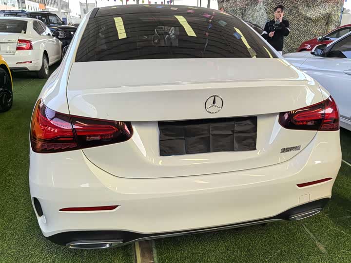 Фото 5 - Mercedes-Benz A-Class