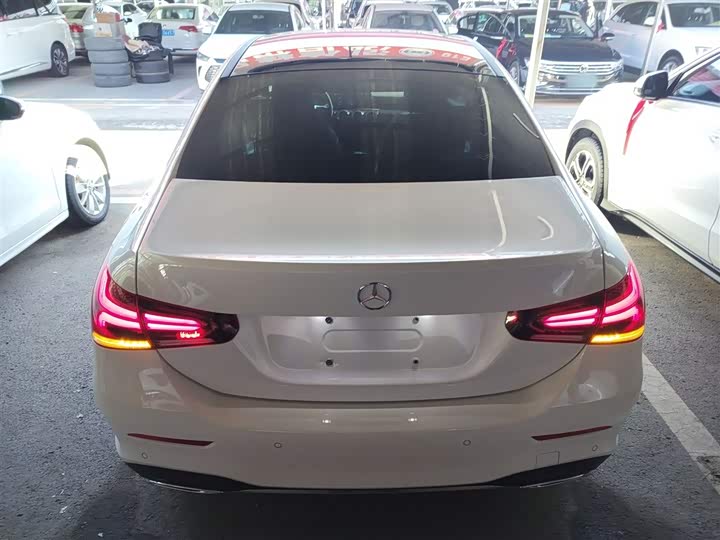 Фото 6 - Mercedes-Benz A-Class