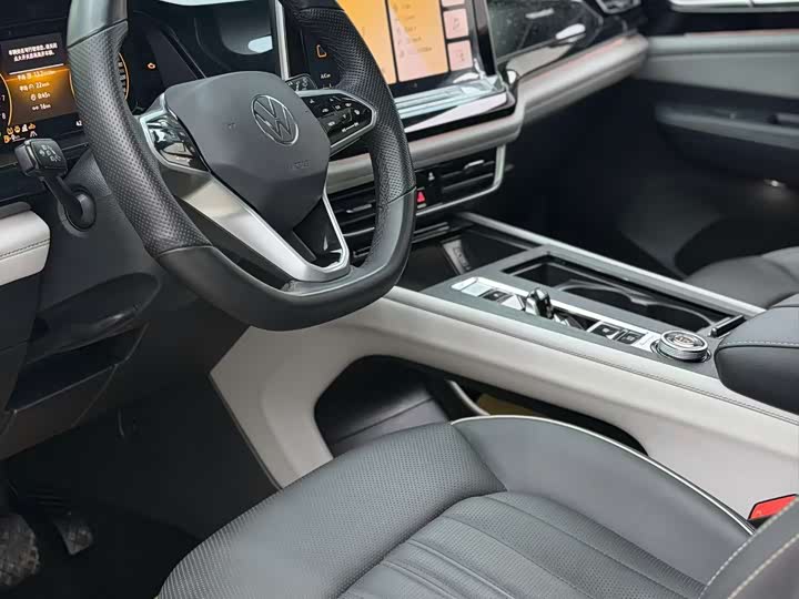 Фото 7 - Volkswagen Teramont Pro