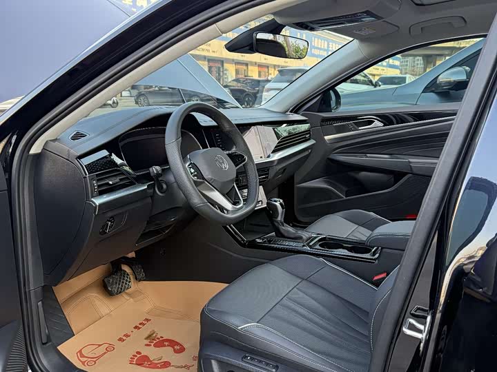 Фото 4 - Volkswagen Passat