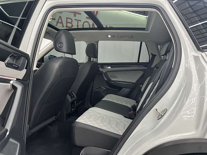 Фото 5 - Volkswagen Tayron