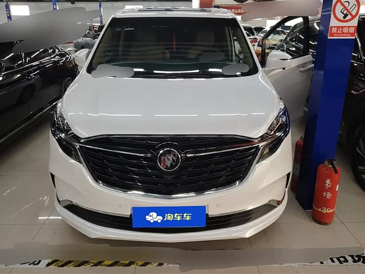 Фото 1 - Buick GL8 ES