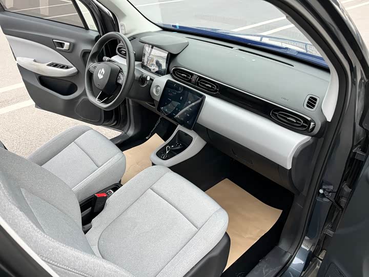 Фото 6 - Leapmotor T03