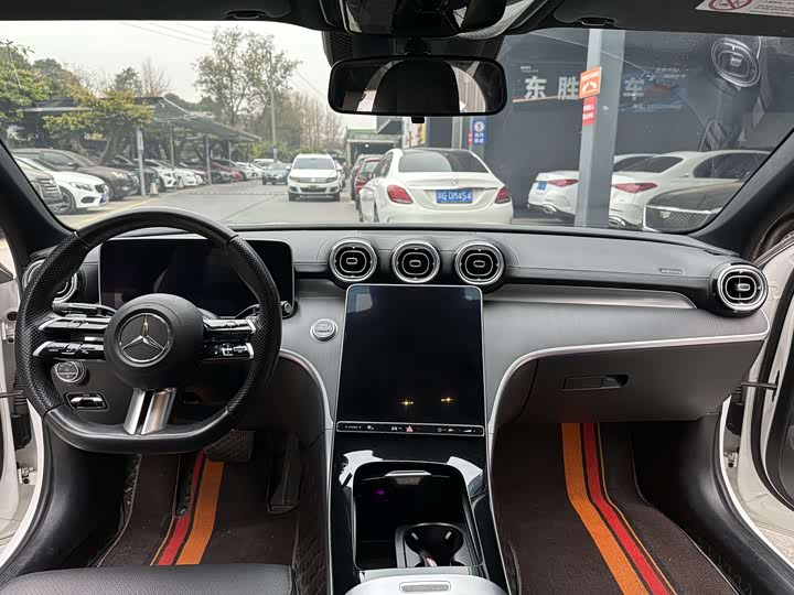 Фото 8 - Mercedes-Benz C-Class