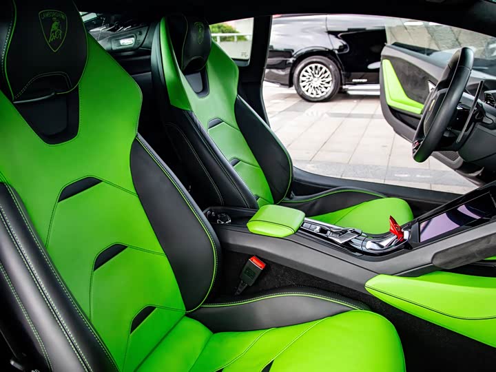 Фото 5 - Lamborghini Huracán