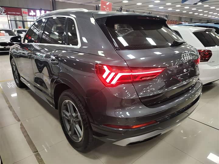 Фото 7 - Audi Q3