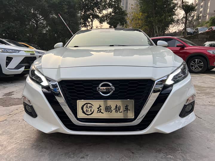 Фото 2 - Nissan Teana