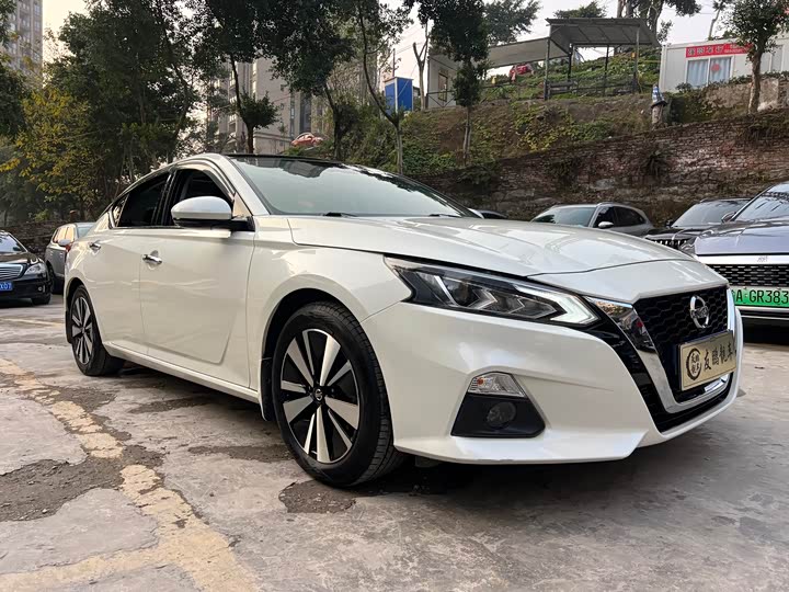 Фото 3 - Nissan Teana