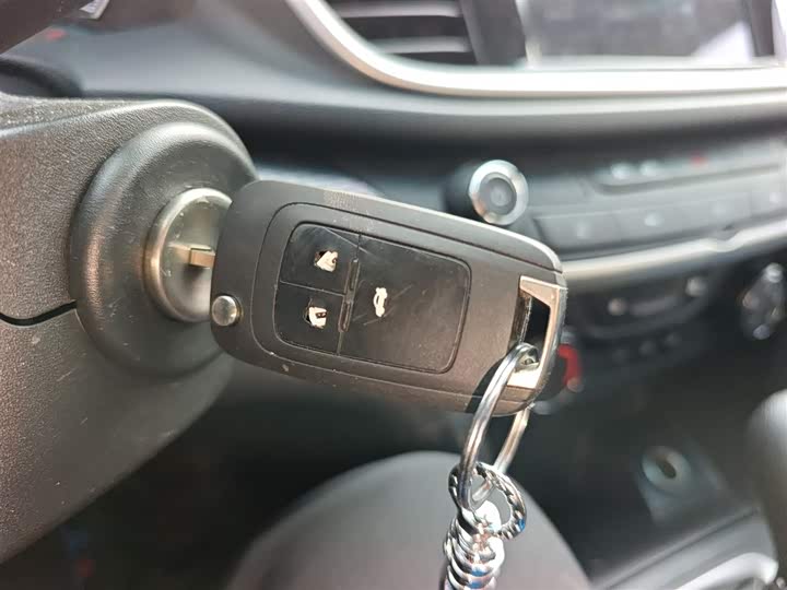 Фото 9 - Buick Excelle GT