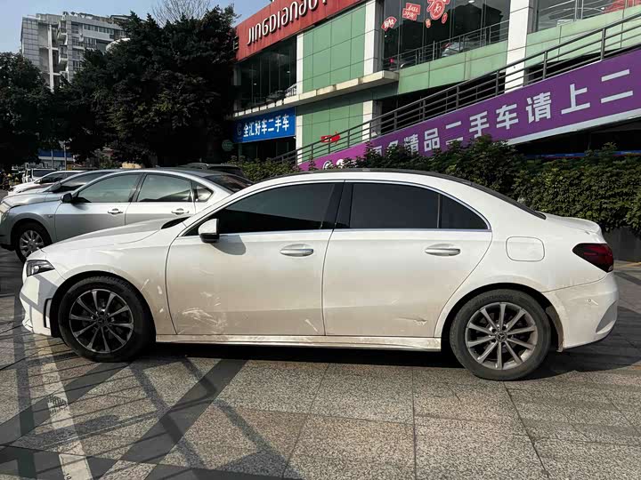 Фото 4 - Mercedes-Benz A-Class