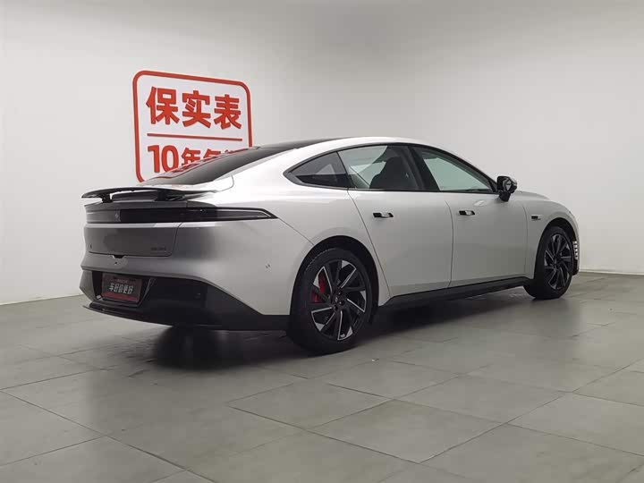 Фото 2 - Dongfeng Yipai eπ 007