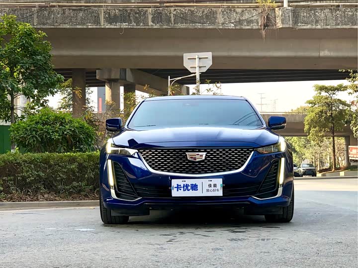 Фото 2 - Cadillac CT5