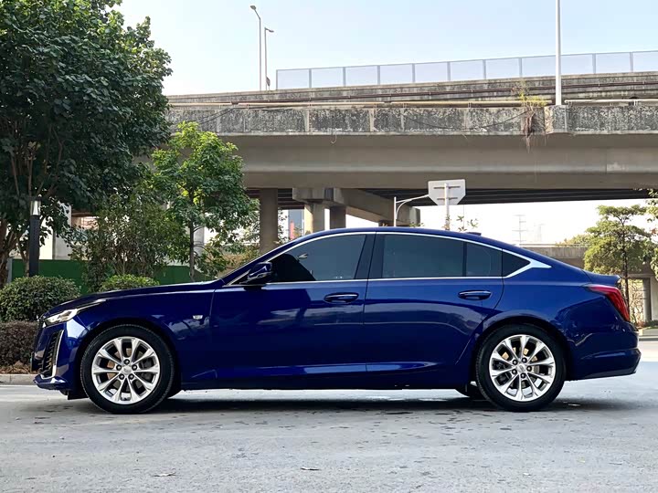 Фото 3 - Cadillac CT5