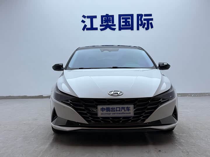 Фото 2 - Hyundai Elantra N line