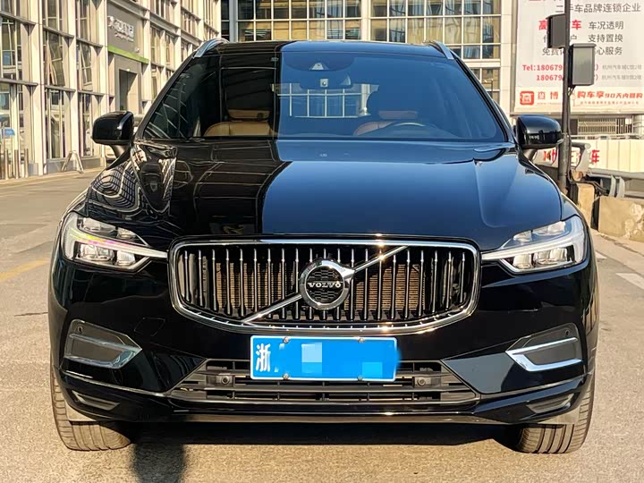 Фото 2 - Volvo XC60