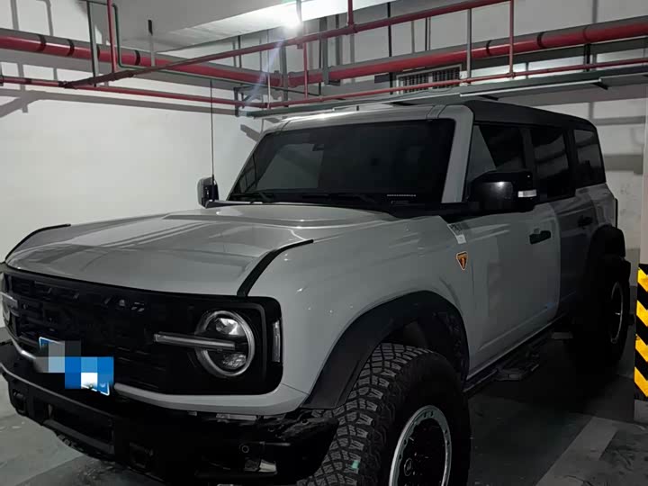 Фото 1 - Ford Bronco