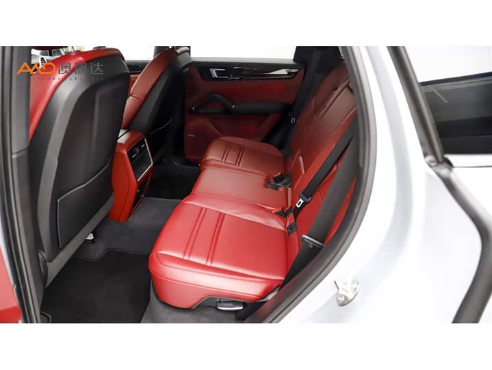 Фото 7 - Porsche Cayenne Hybrid